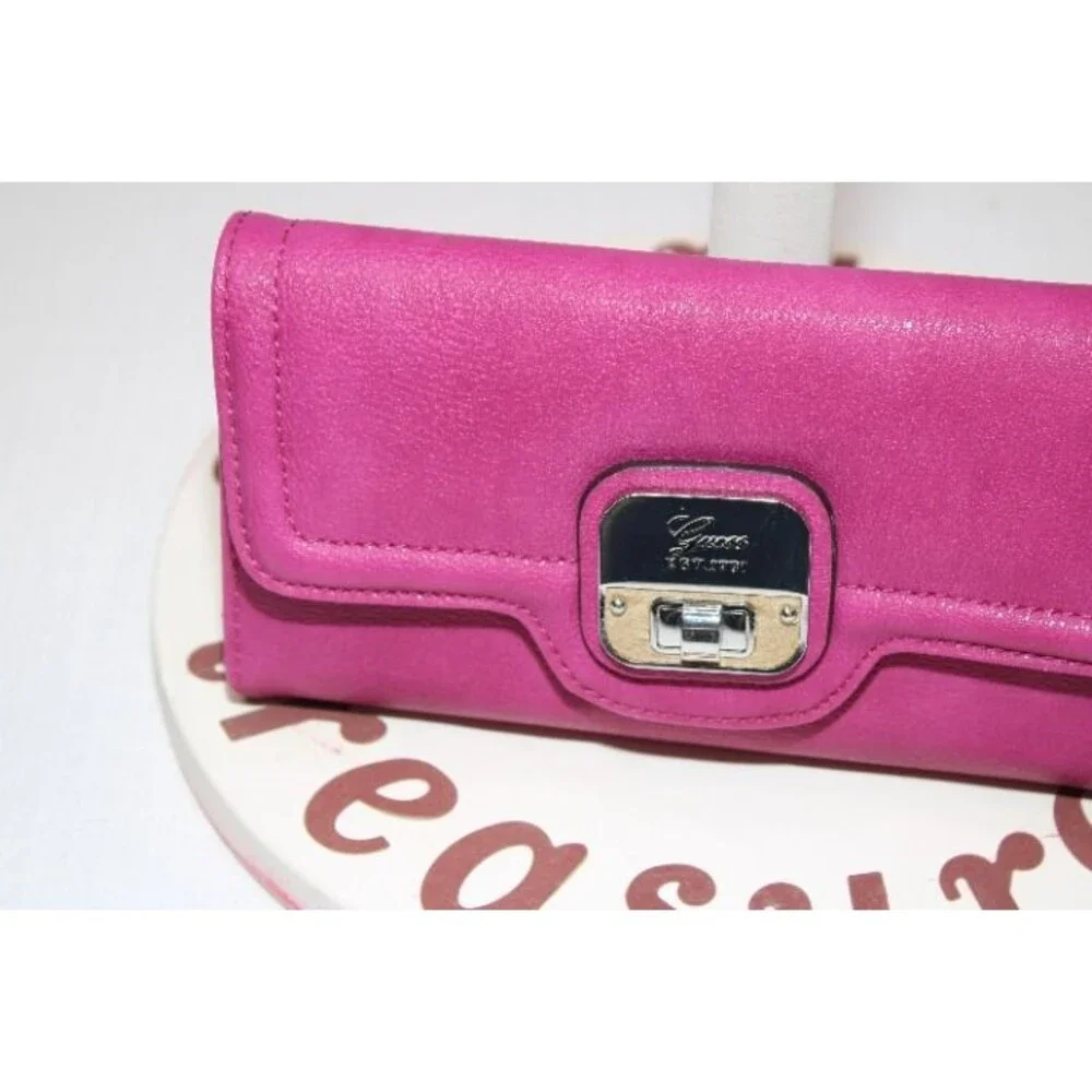 Guess Tulip Pink Tri Fold Women's Envelope Style Wallet New with Tags